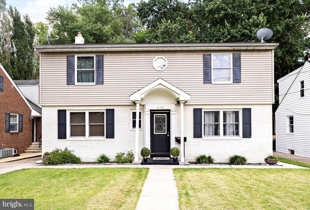 1826 MAPLE AVE, Haddon Heights, NJ 08035