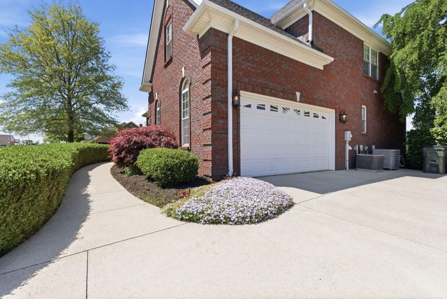 428 Houston Oaks Drive, Paris, KY 40361