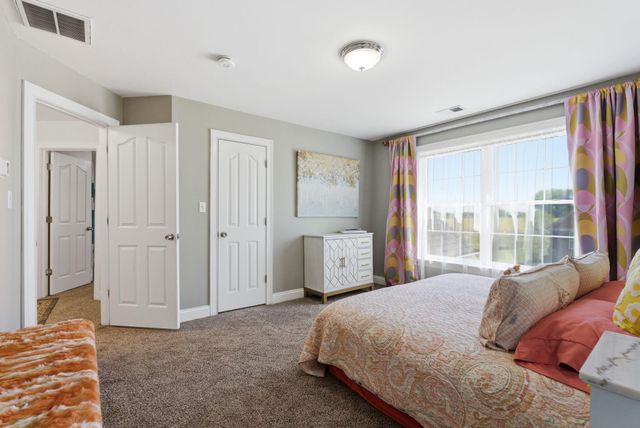 428 Houston Oaks Drive, Paris, KY 40361