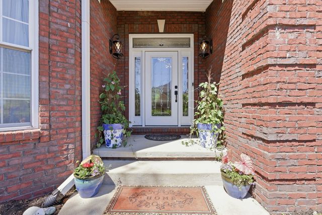 428 Houston Oaks Drive, Paris, KY 40361