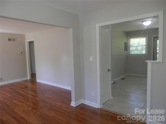 3016 Colfax Street, Charlotte, NC 28216