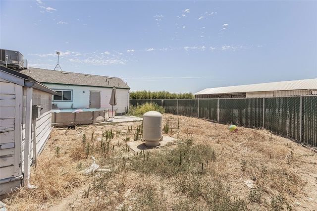 17209 E Floral, Reedley, CA 93654