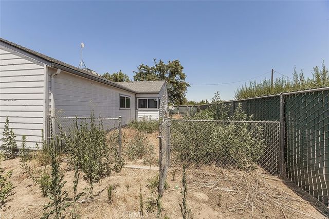 17209 E Floral, Reedley, CA 93654