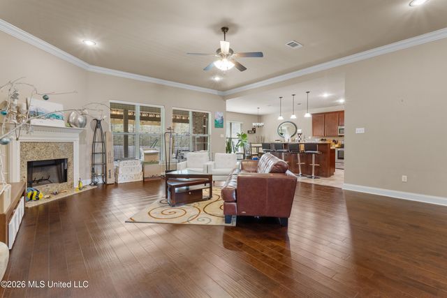 7444 Saints Circle, Ocean Springs, MS 39564