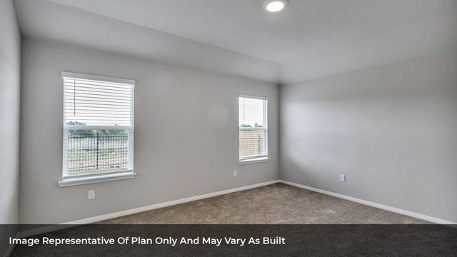 119 Juan Cordona DR, Buda, TX 78610