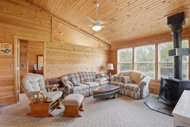 17079 5th Street, Barryton, MI 49305
