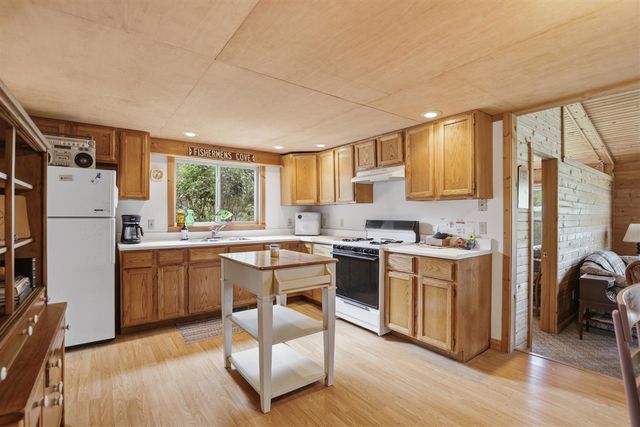 17079 5th Street, Barryton, MI 49305