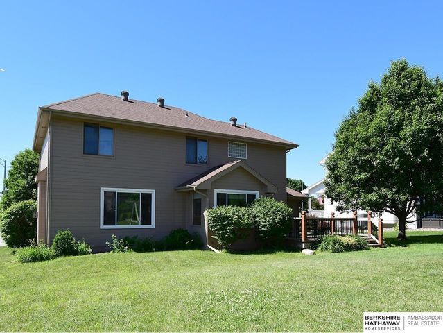 16808 Seward Street, Omaha, NE 68118