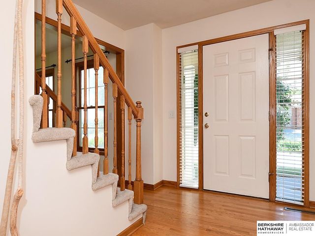 16808 Seward Street, Omaha, NE 68118
