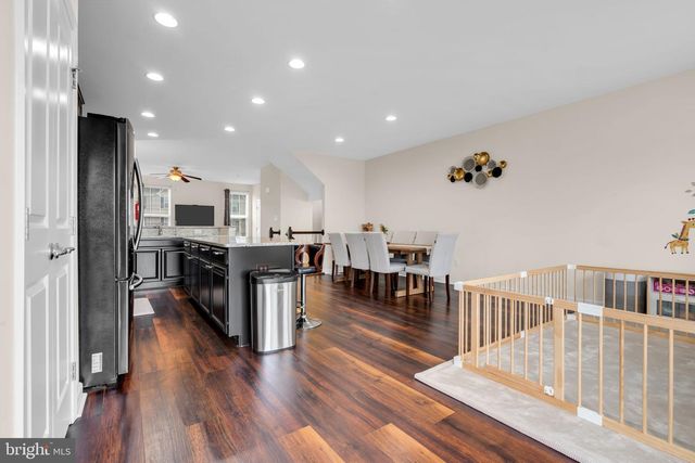 6 BENFORD LN, Beverly, NJ 08010