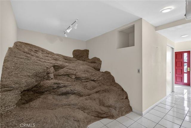 20682 Hill Top Drive, Riverside, CA 92507