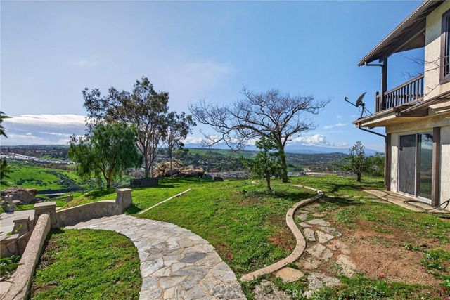 20682 Hill Top Drive, Riverside, CA 92507