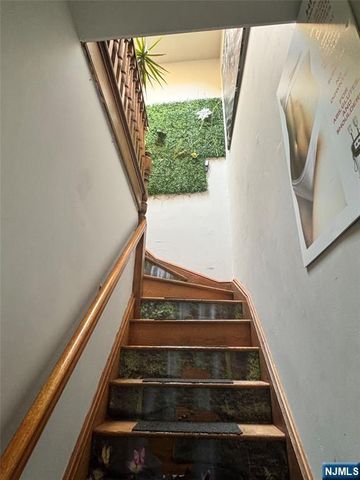 7633 Kennedy Boulevard, North Bergen, NJ 07047