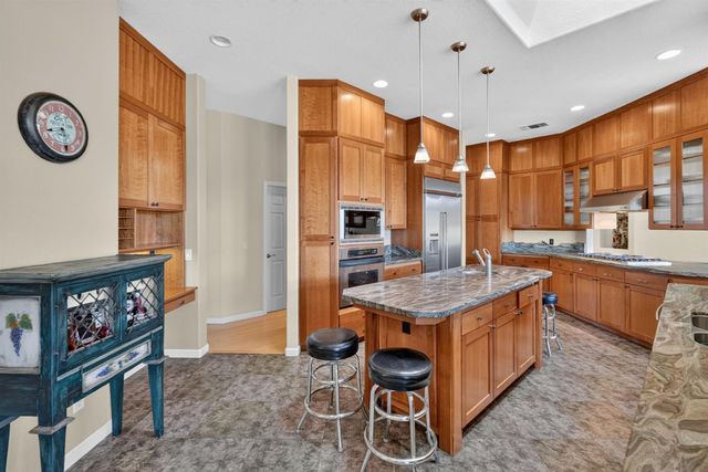 1436 Hidden Bridge Rd, El Dorado Hills, CA 95762