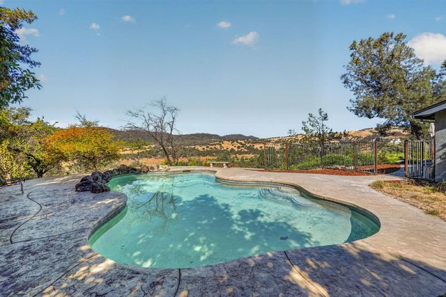 1436 Hidden Bridge Rd, El Dorado Hills, CA 95762