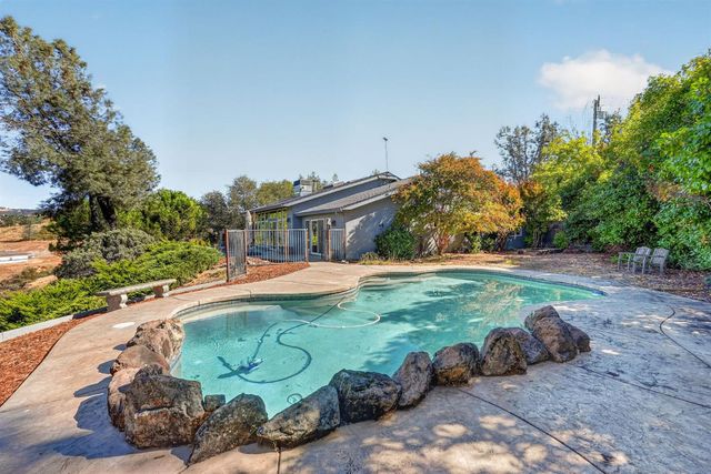 1436 Hidden Bridge Rd, El Dorado Hills, CA 95762