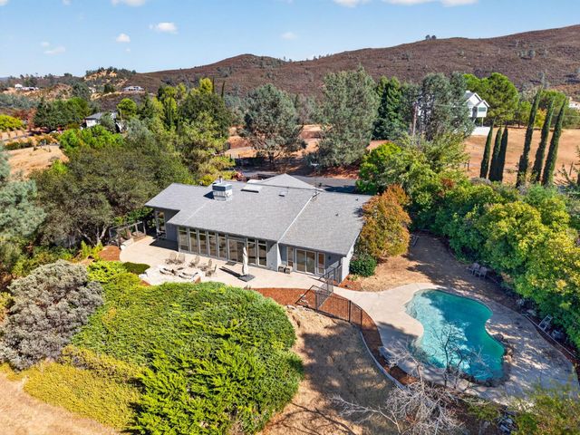 1436 Hidden Bridge Rd, El Dorado Hills, CA 95762