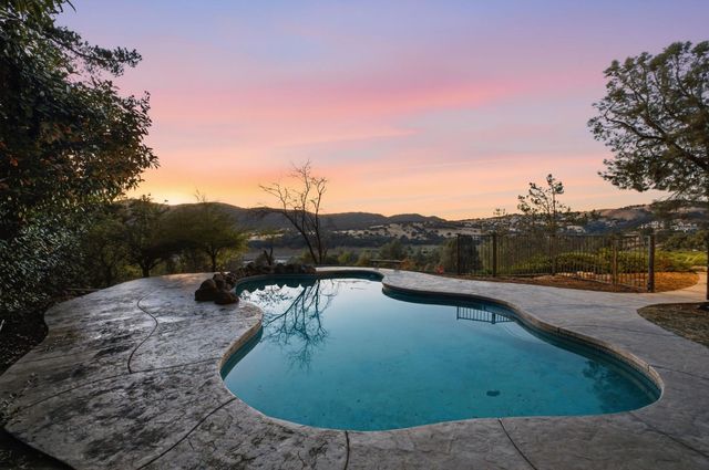 1436 Hidden Bridge Rd, El Dorado Hills, CA 95762