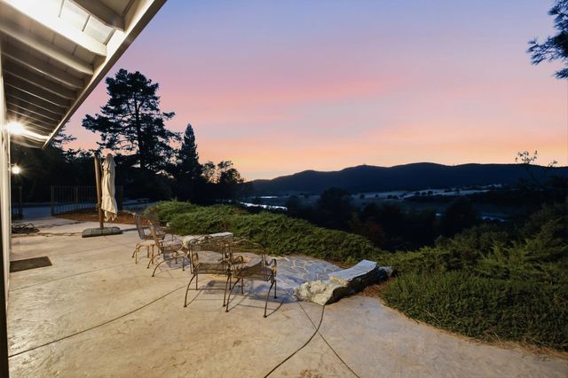1436 Hidden Bridge Rd, El Dorado Hills, CA 95762