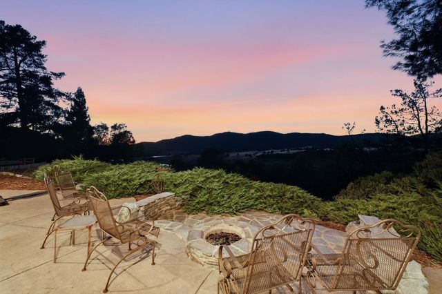 1436 Hidden Bridge Rd, El Dorado Hills, CA 95762