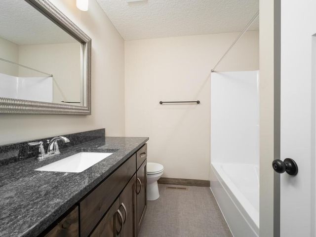 1135 168th Avenue NW, Andover, MN 55304