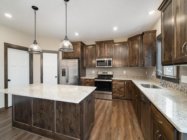 1135 168th Avenue NW, Andover, MN 55304