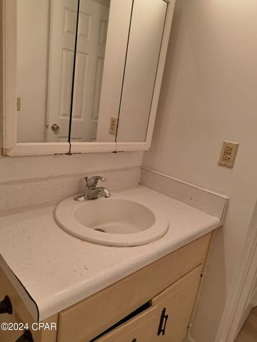 12 Alma Avenue C, Panama City, FL 32404