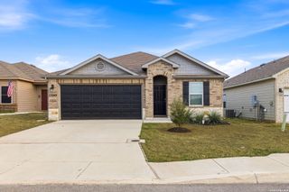 13012 Heathers Reef, St Hedwig, TX 78152