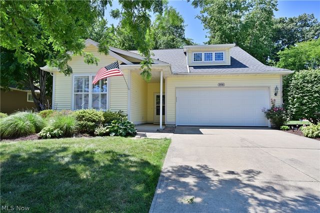 1936 Pembrooke Lane, Avon, OH 44011