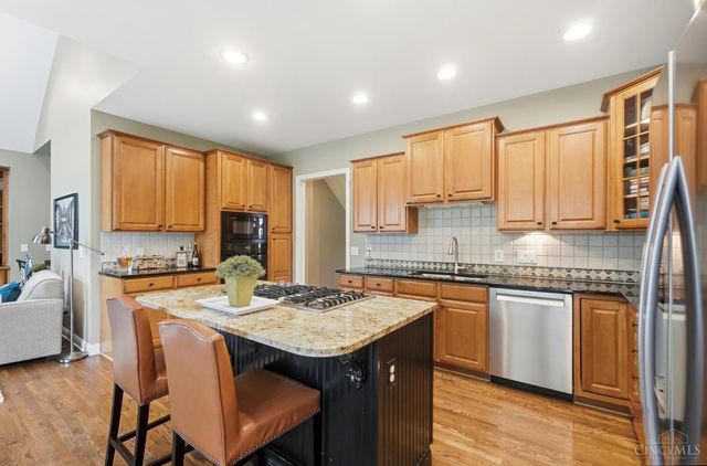819 River Forest Drive, Hamilton Twp, OH 45039