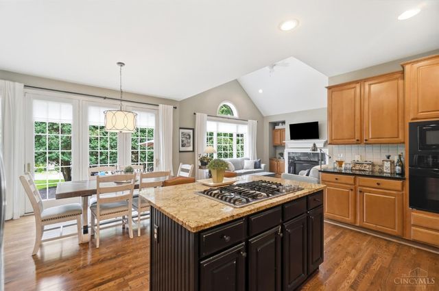 819 River Forest Drive, Hamilton Twp, OH 45039