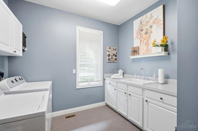 819 River Forest Drive, Hamilton Twp, OH 45039