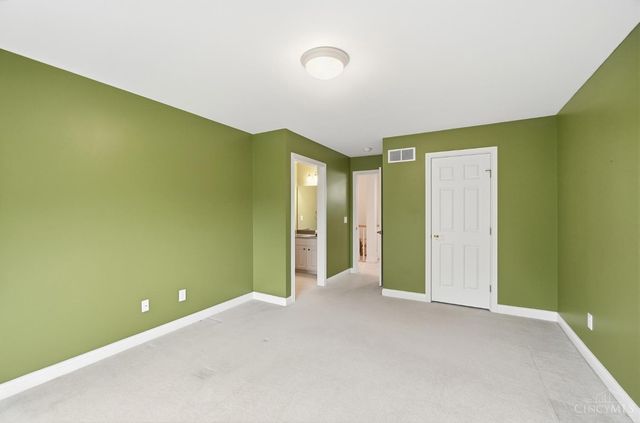 819 River Forest Drive, Hamilton Twp, OH 45039