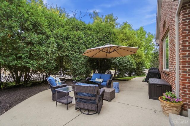 819 River Forest Drive, Hamilton Twp, OH 45039
