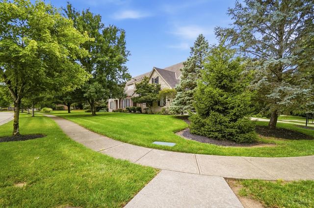 819 River Forest Drive, Hamilton Twp, OH 45039
