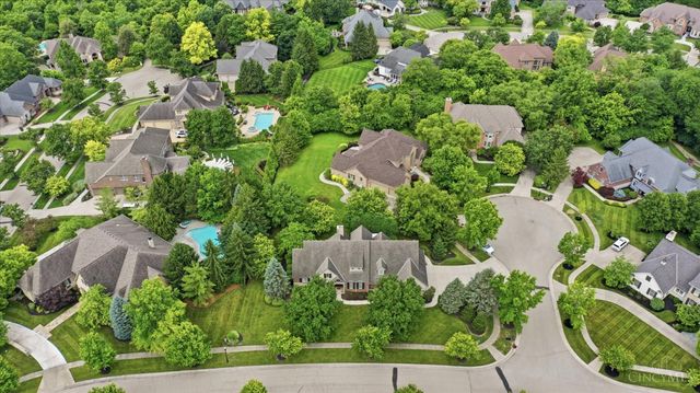 819 River Forest Drive, Hamilton Twp, OH 45039