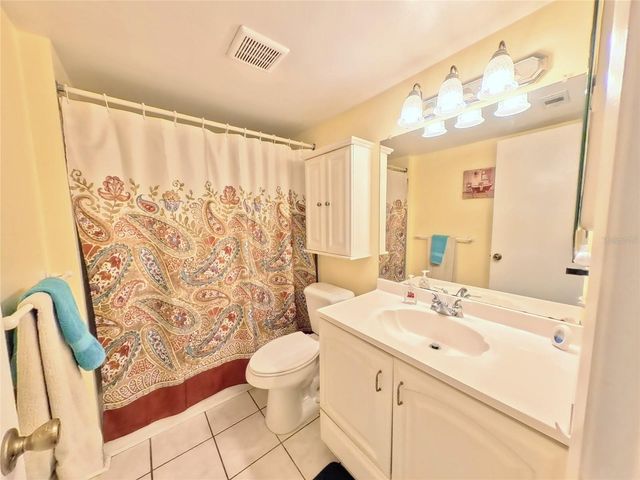 7701 STARKEY ROAD 436, Seminole, FL 33777