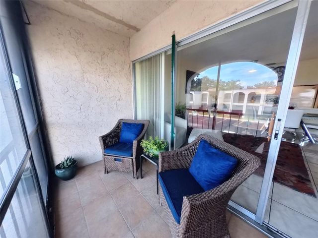 7701 STARKEY ROAD 436, Seminole, FL 33777
