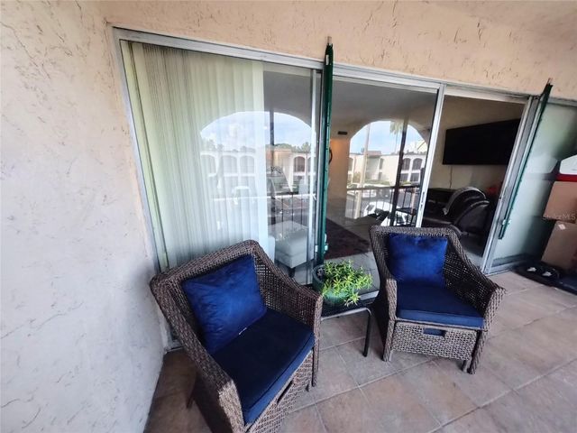 7701 STARKEY ROAD 436, Seminole, FL 33777