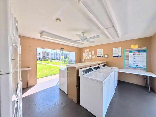 7701 STARKEY ROAD 436, Seminole, FL 33777