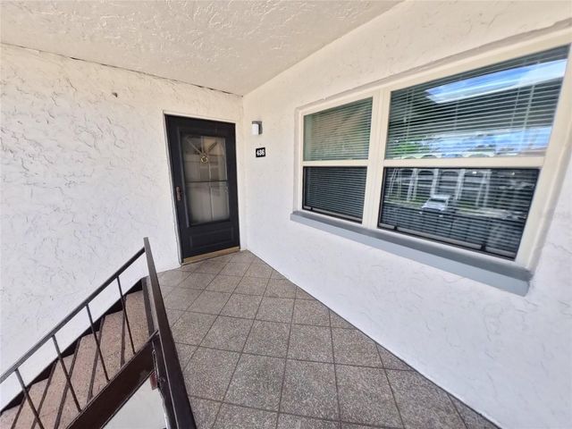 7701 STARKEY ROAD 436, Seminole, FL 33777