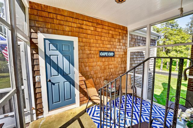 19 Whig Street, Dennis, MA 02638