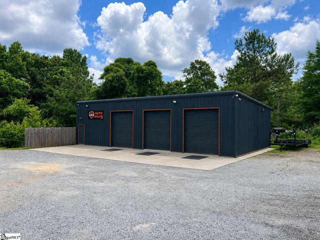 176 Bomar Street, Inman, SC 29349