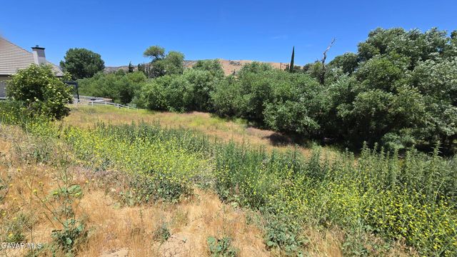 Rimford Dr, Lake Elizabeth, CA 93532