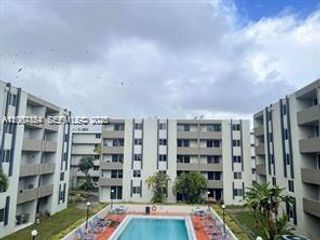 10000 NW 80th Court 2337, Hialeah Gardens, FL 33016