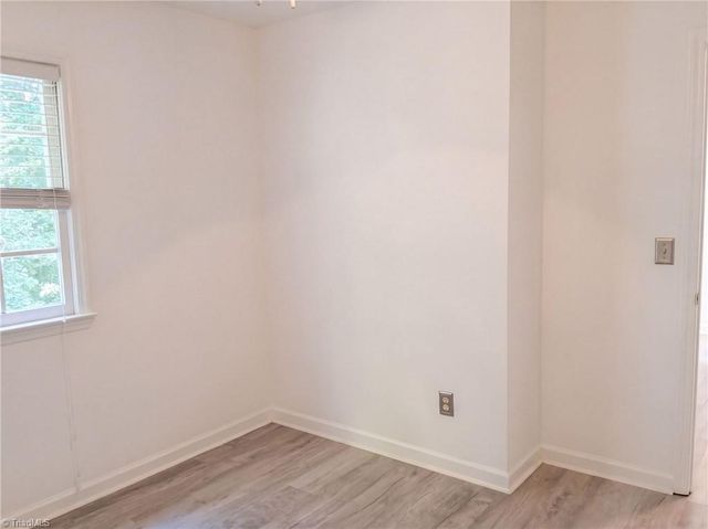 4219 King Edward Court, Greensboro, NC 27455
