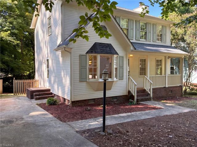 4219 King Edward Court, Greensboro, NC 27455