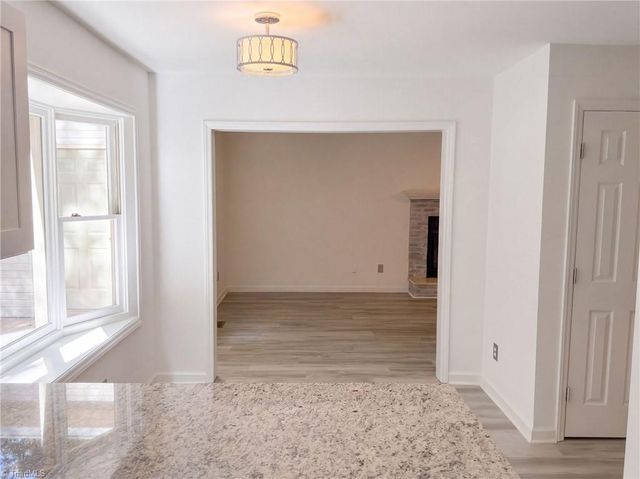 4219 King Edward Court, Greensboro, NC 27455