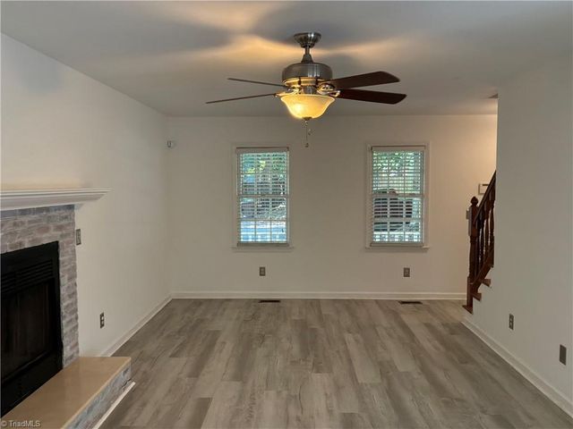 4219 King Edward Court, Greensboro, NC 27455