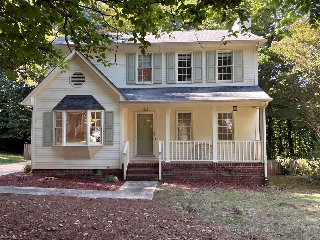 4219 King Edward Court, Greensboro, NC 27455